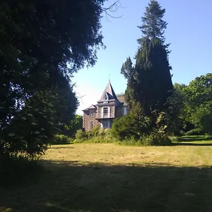 Les Du Chateau De Passille Holiday home